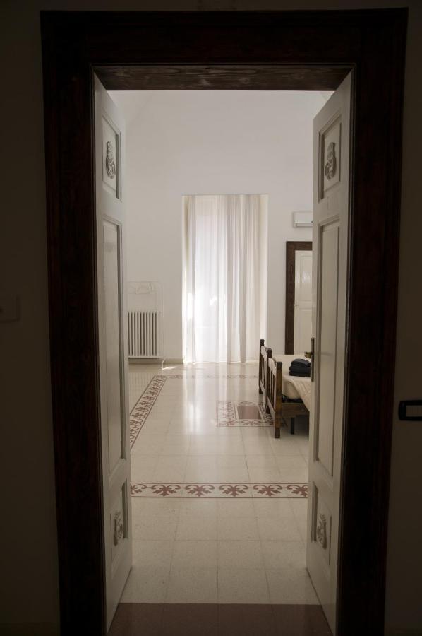 Palazzo Italia Apartments Bari Buitenkant foto