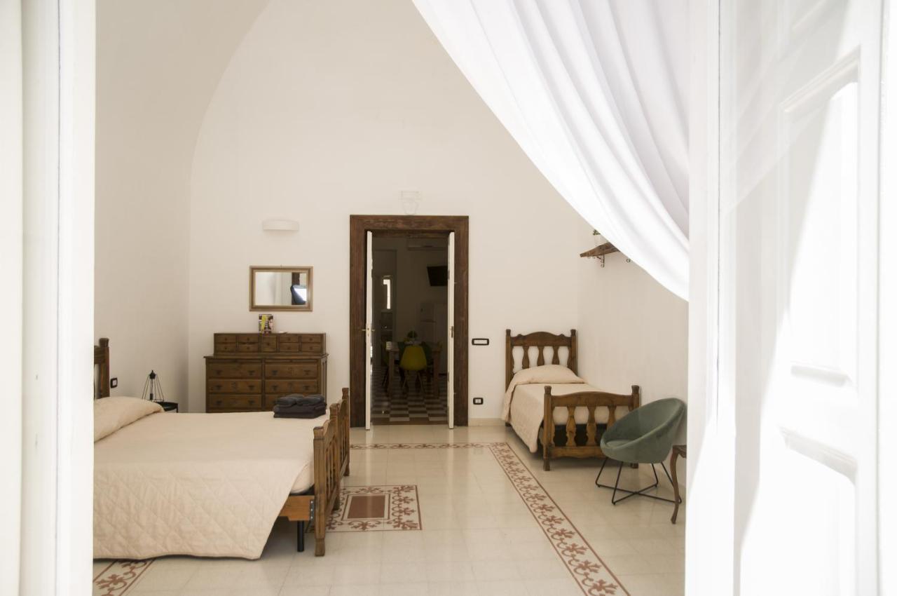 Palazzo Italia Apartments Bari Buitenkant foto