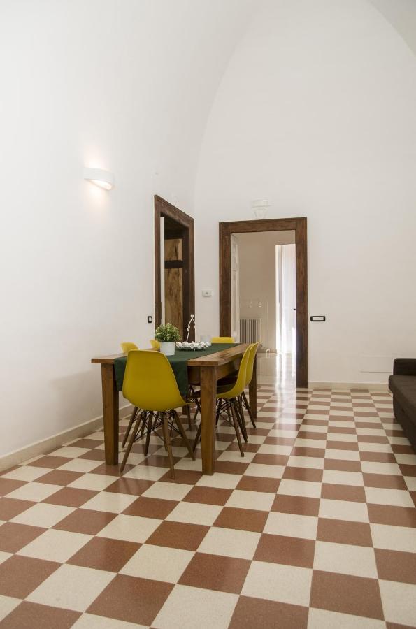 Palazzo Italia Apartments Bari Buitenkant foto