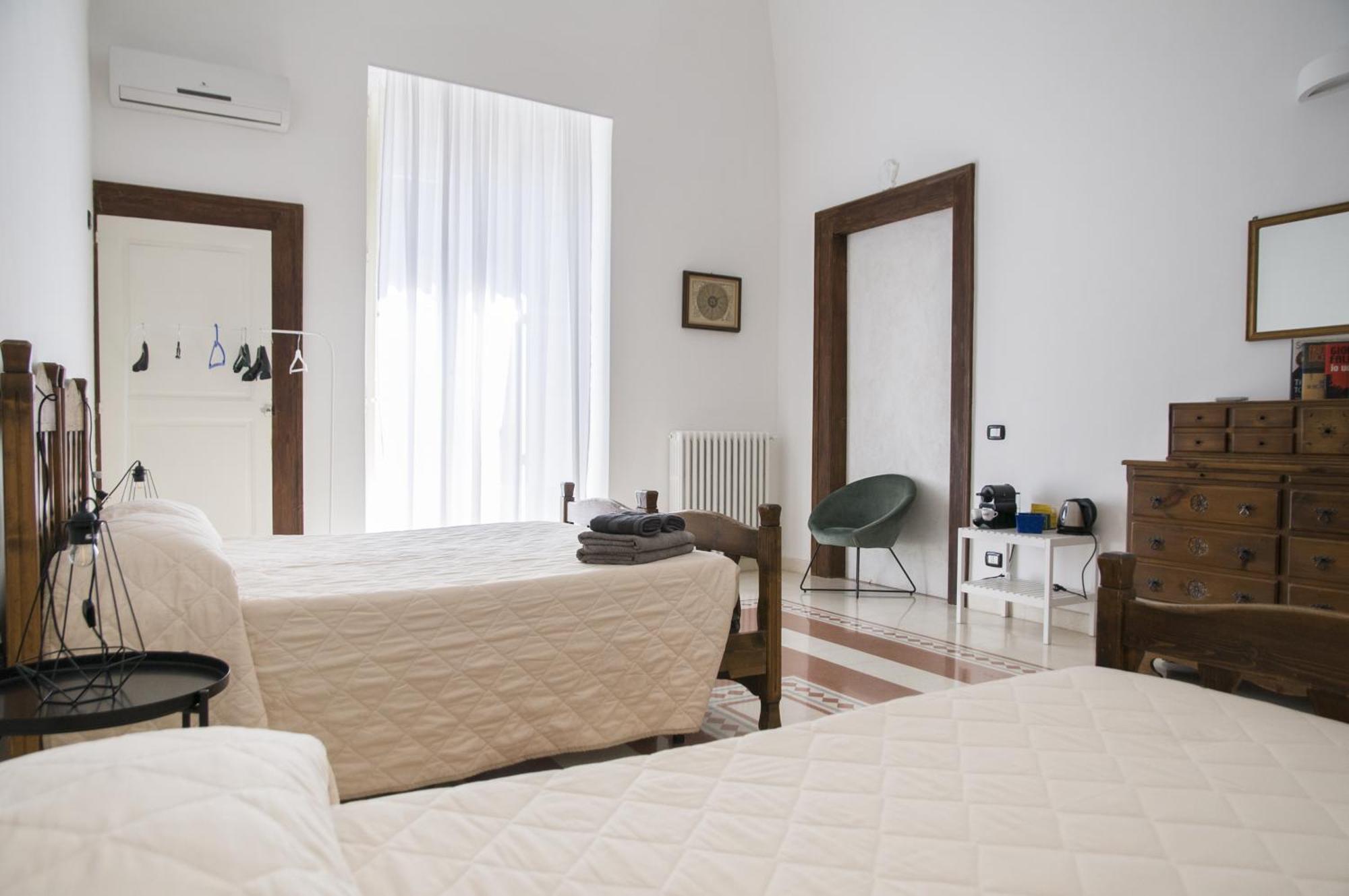 Palazzo Italia Apartments Bari Buitenkant foto