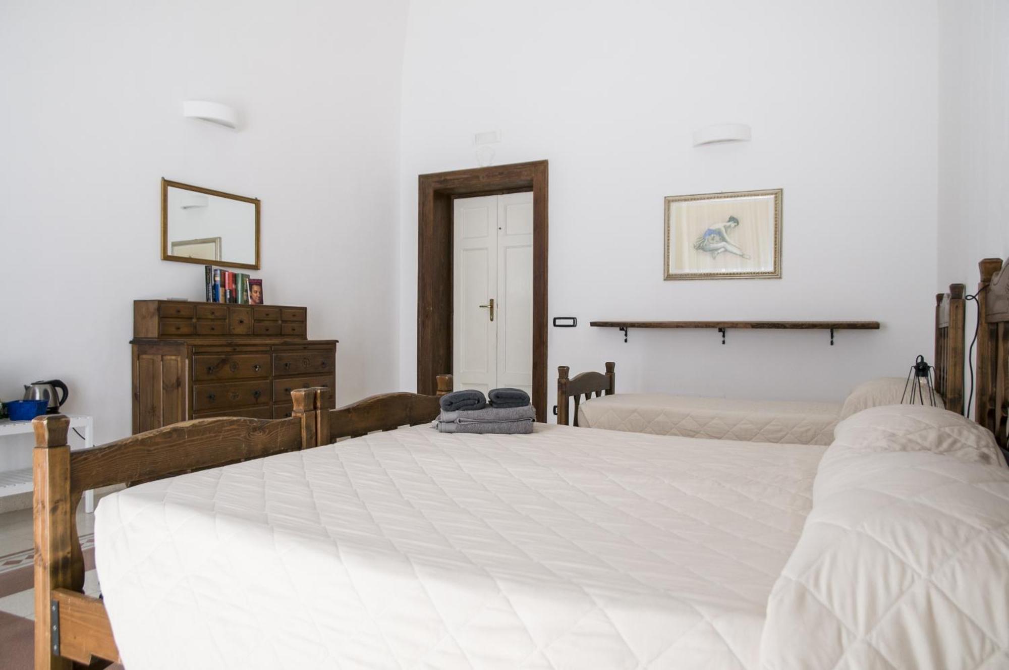 Palazzo Italia Apartments Bari Buitenkant foto