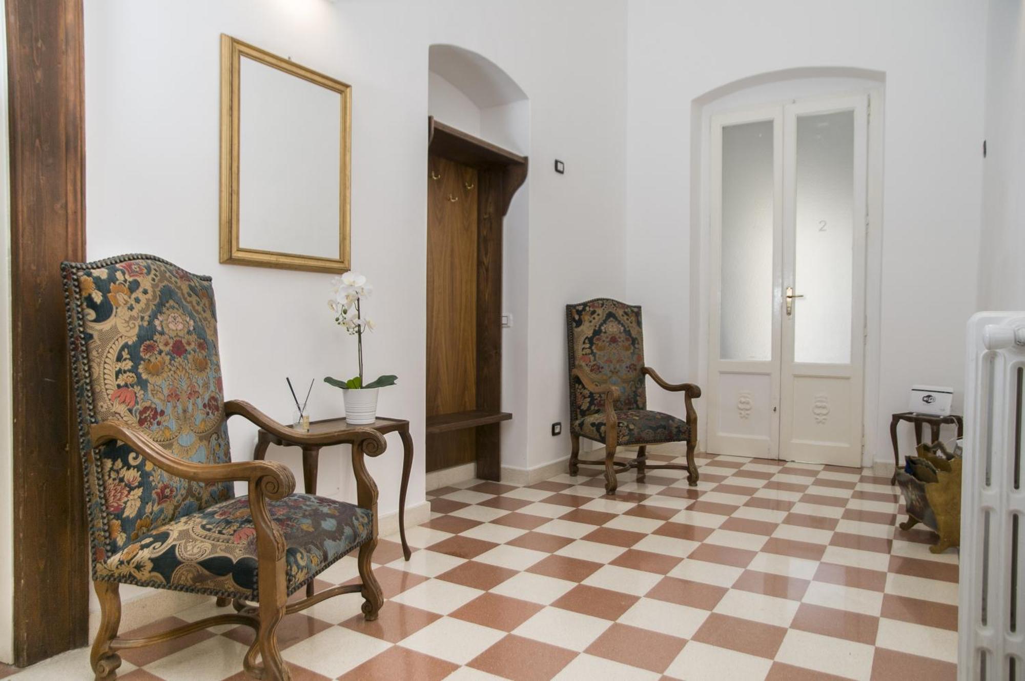 Palazzo Italia Apartments Bari Buitenkant foto