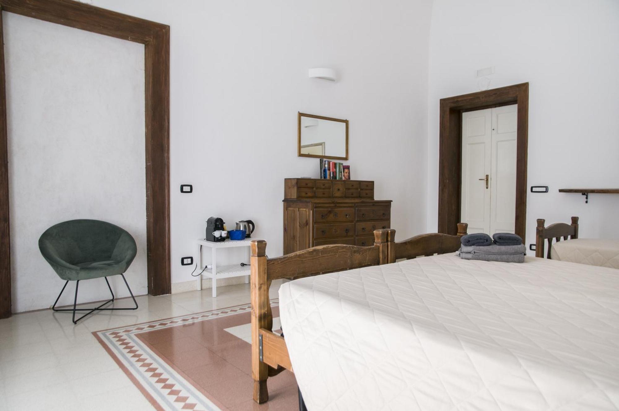 Palazzo Italia Apartments Bari Buitenkant foto